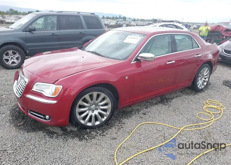 2013 Chrysler 300 Motown из США, поврежденный, VIN 2C3CCAAG1DH735873